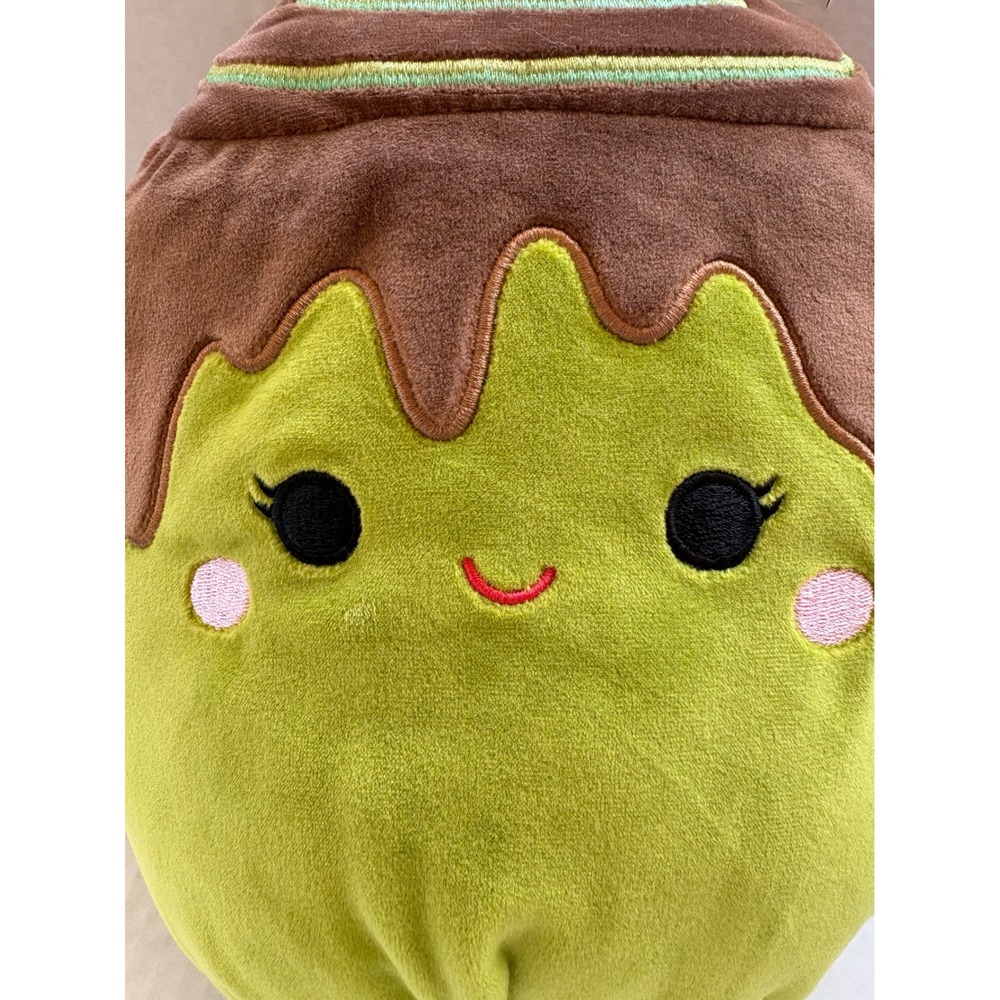 Squishmallows Chanel the Cinnamon Roll Green Brown Plush Toy 8 Inch